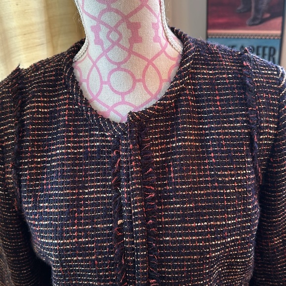 Banana republic size 12, Chanel like jacket navy blue, and red has pockets - Picture 2 of 5